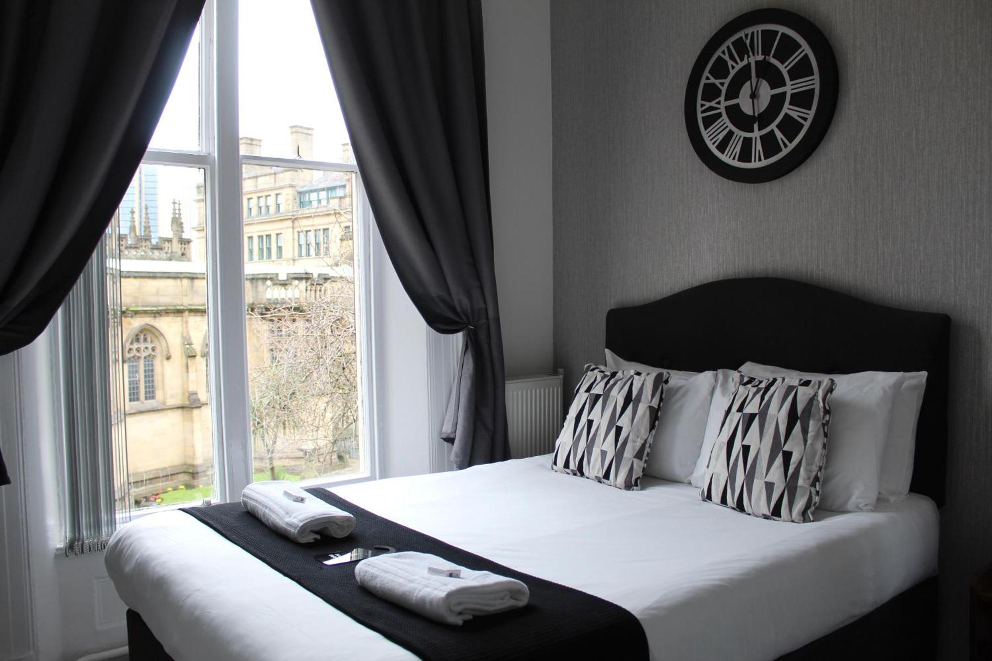 Mitre Hotel Manchester City Centre Exteriör bild